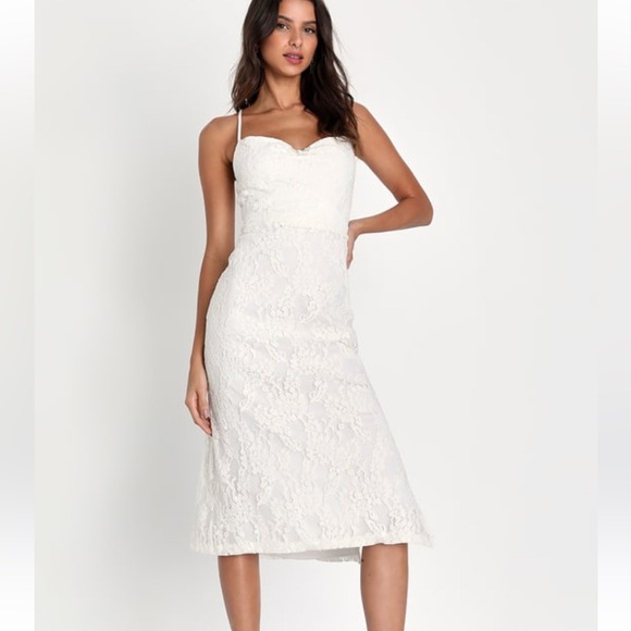 Lulu’s Lace White Midi Dress - Picture 4 of 4